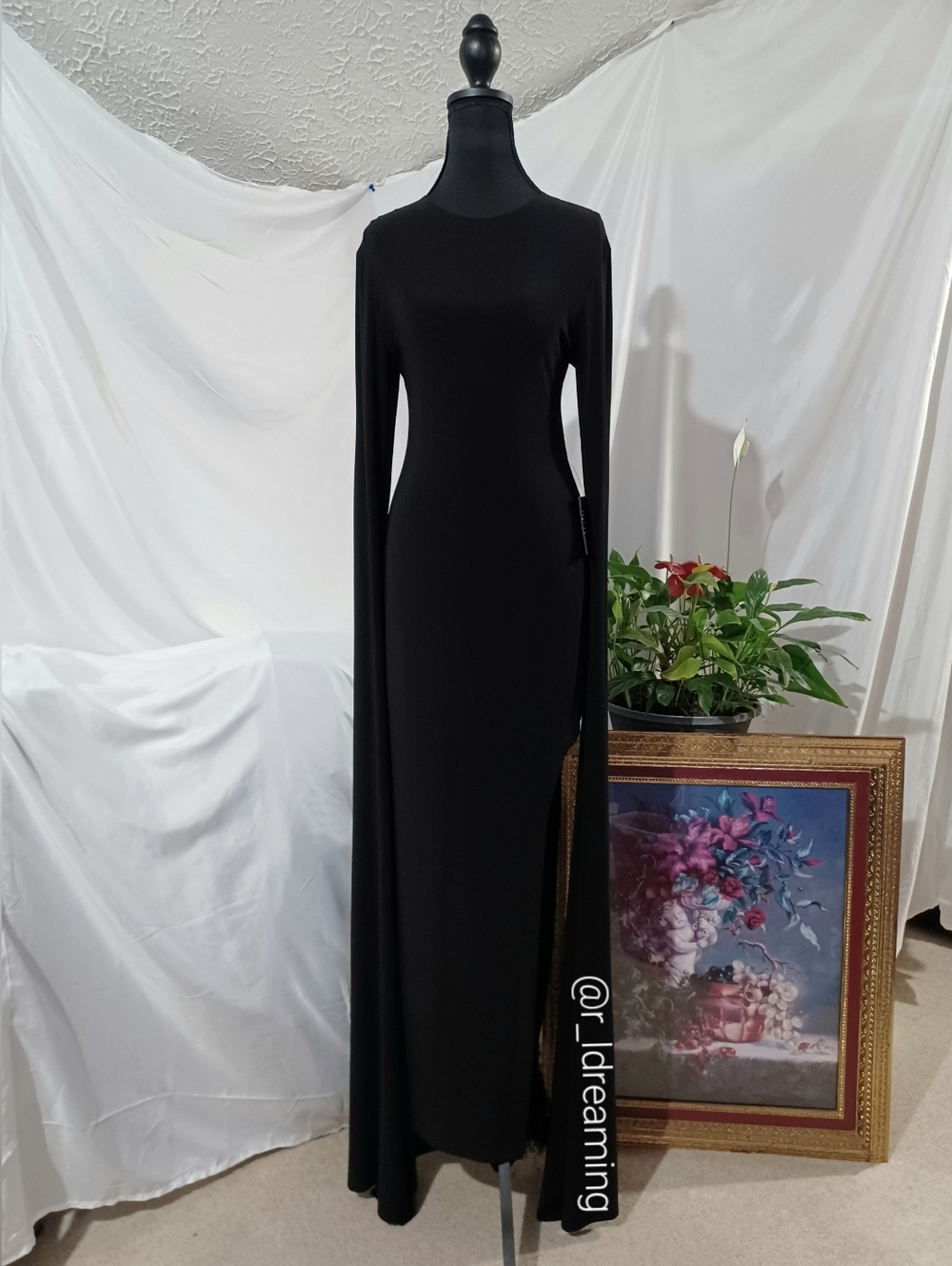 Norma Kamali Black Ribbon Sleeve Gown Size Medium/38 NWT